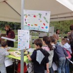 Dorothée et Lucie au Stand Arborescence