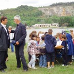 Les élus, représentants de la Ville de Dijon et les jeunes acteurs